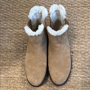 Madewell Tan and White Athletic Shoes